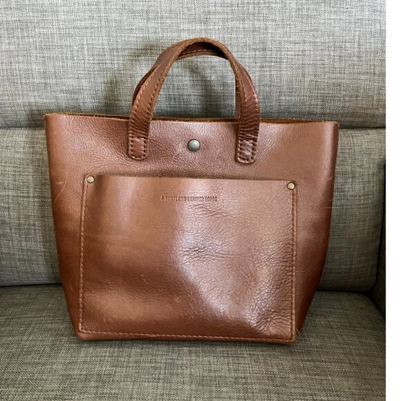 Portland Leather mini crossbody in SOLIEL  - Picture 2 of 7